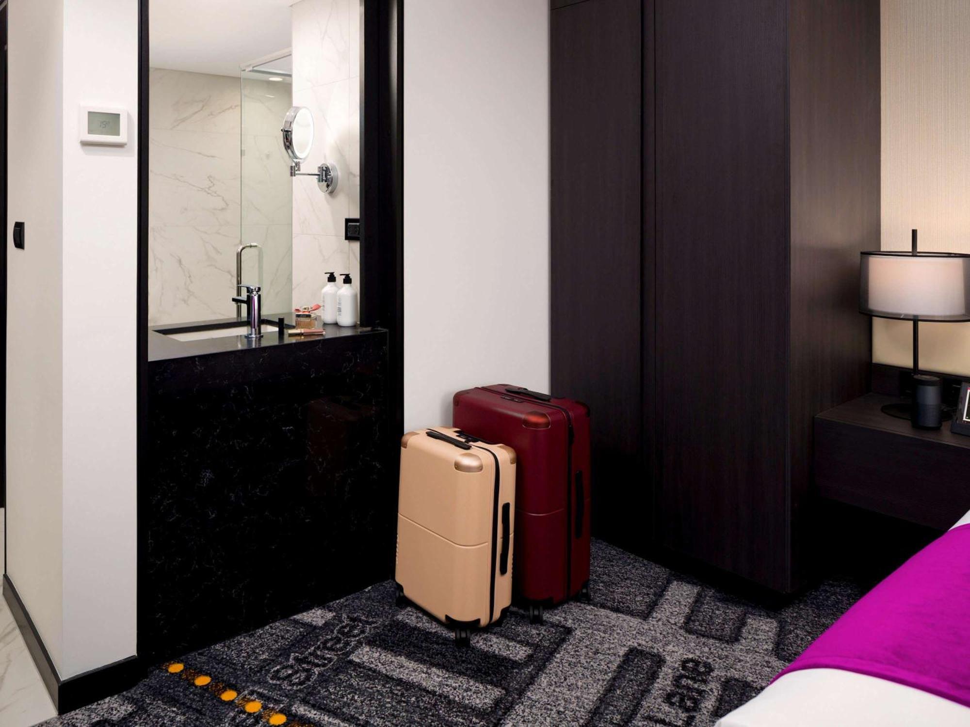 Pullman Melbourne City Centre Kültér fotó A room at the hotel
